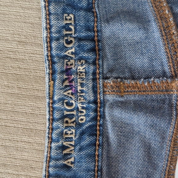 AEO Distressed Tom Girl Shortie Ripped Distressed Frayed Jean Shorts 2 Blue - Picture 3 of 15